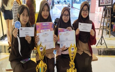 Siswa SMP Negeri 5 Makassar Raih Prestasi di English Games Vol. 8 Tingkat Provinsi