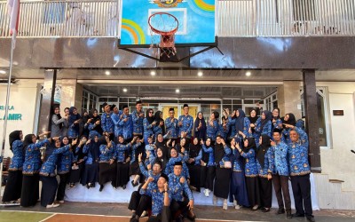 Semarak HUT Kemerdekaan RI ke-81, UPTD SPF SMP Negeri 5 Makassar Gelar Upacara dan Lomba bagi Pendidik dan Tenaga Kependidikan